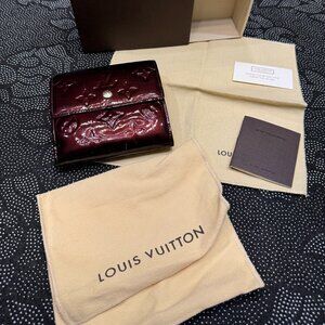 Louis Vutton Elise Wallet